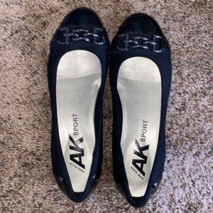 AK Sport Flats